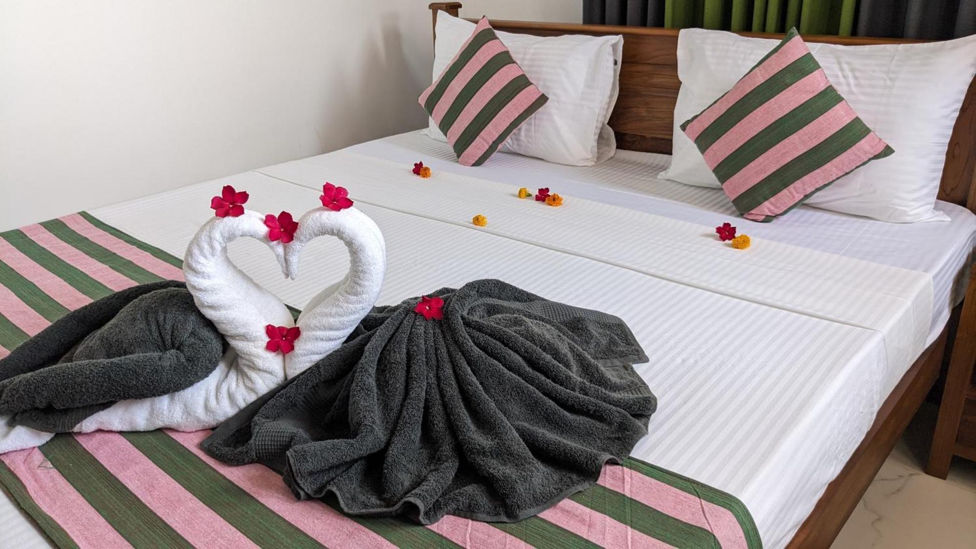 Star Beach Villa 탕갈레 외부 사진