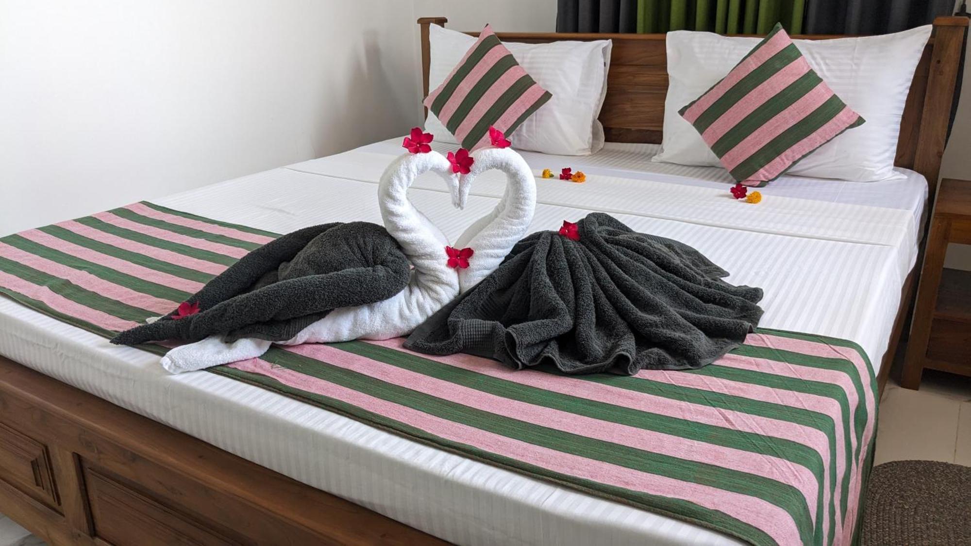 Star Beach Villa 탕갈레 외부 사진