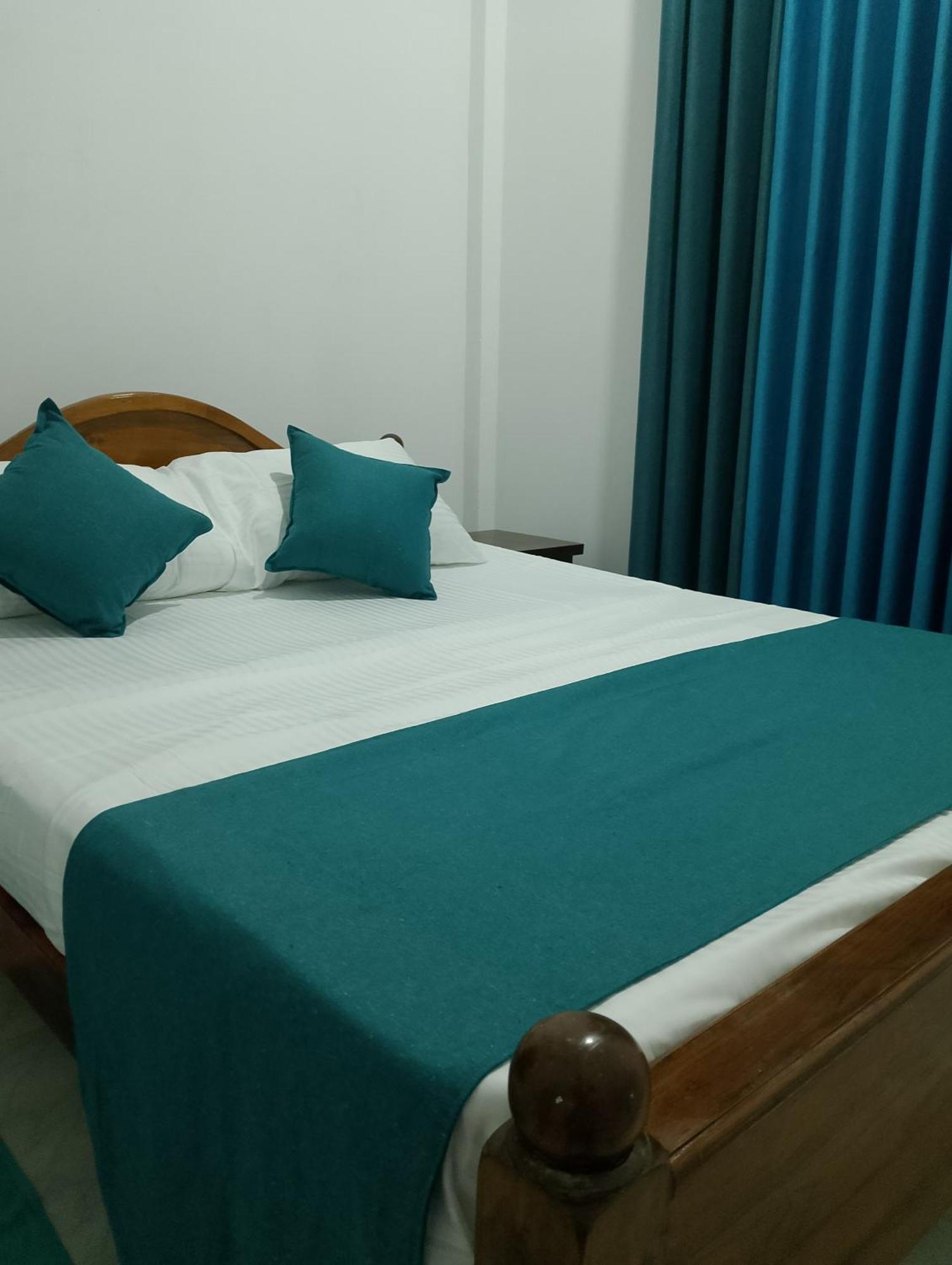 Star Beach Villa 탕갈레 외부 사진
