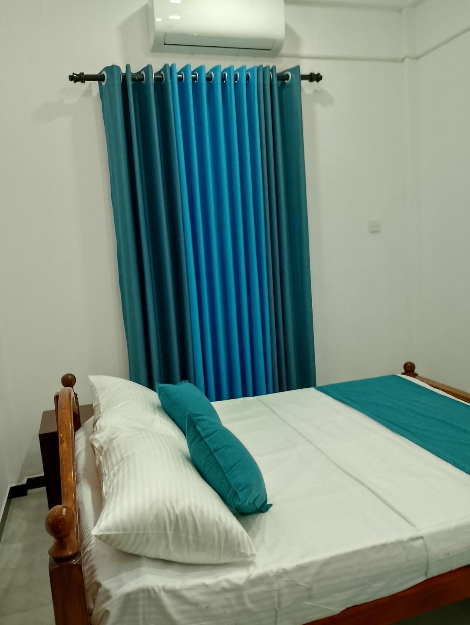 Star Beach Villa 탕갈레 외부 사진