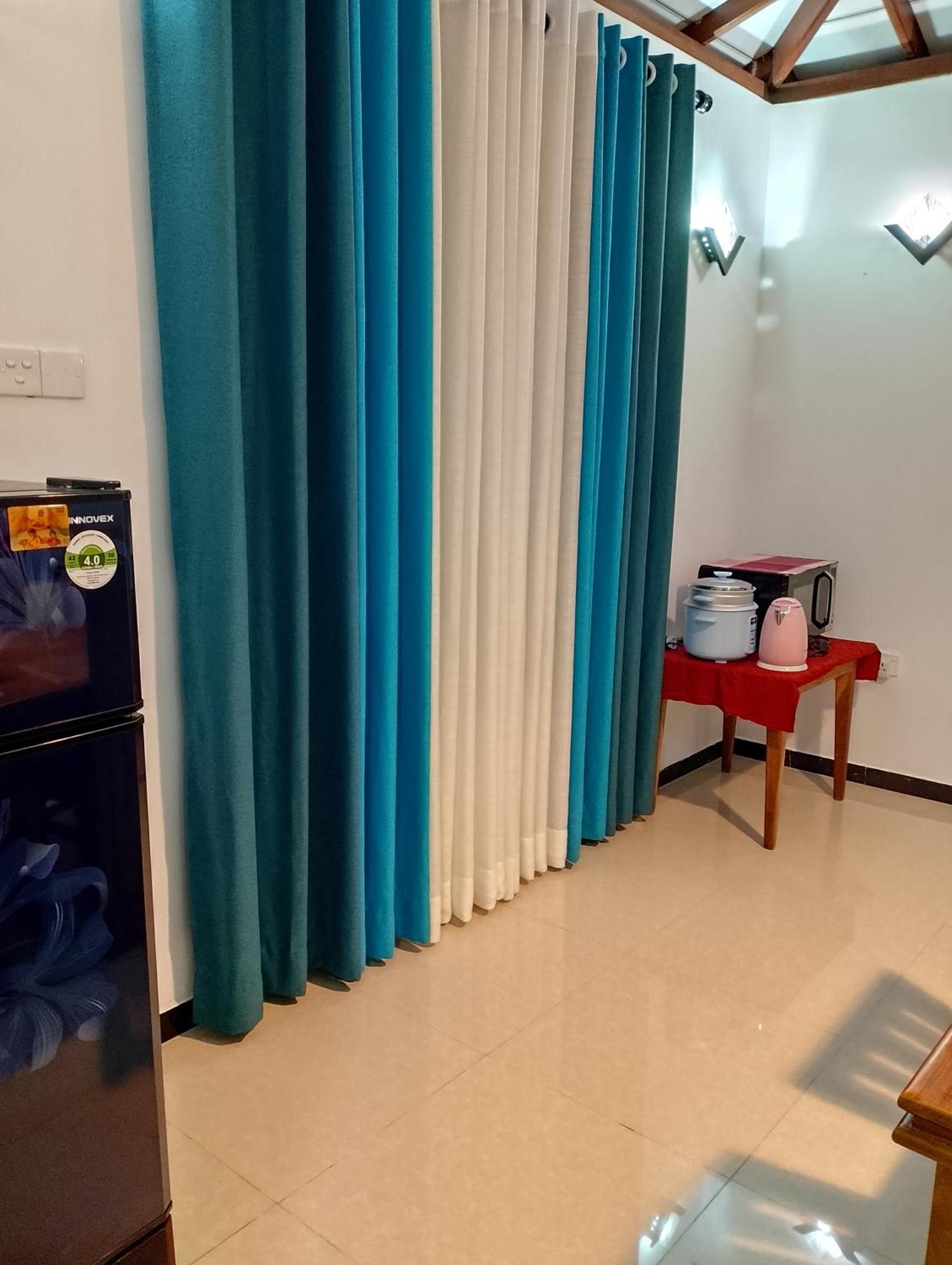Star Beach Villa 탕갈레 외부 사진